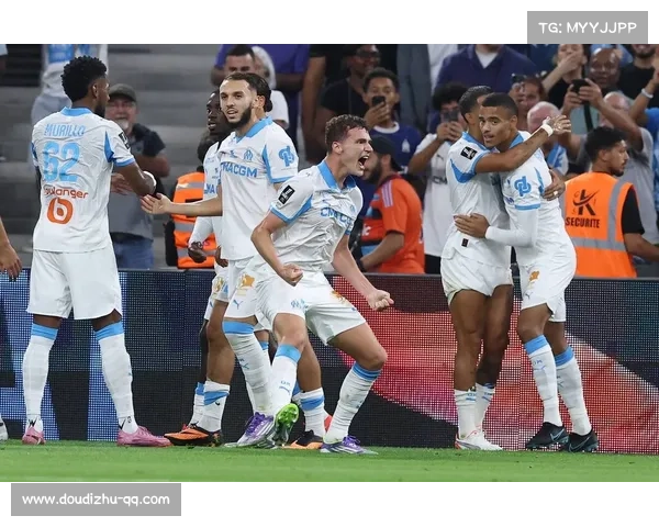 马赛球迷会组织远征里尔，预计五百人随队助威。